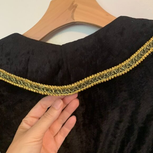 Halloween little queen / medieval costume - Picture 4 of 16